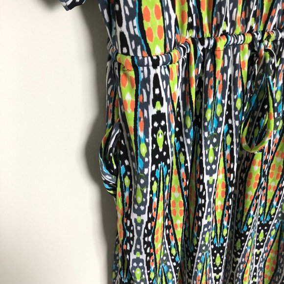 Emma & Michele Multi-Colored Dress w/pockets - Size Medium - Picture 3 of 6